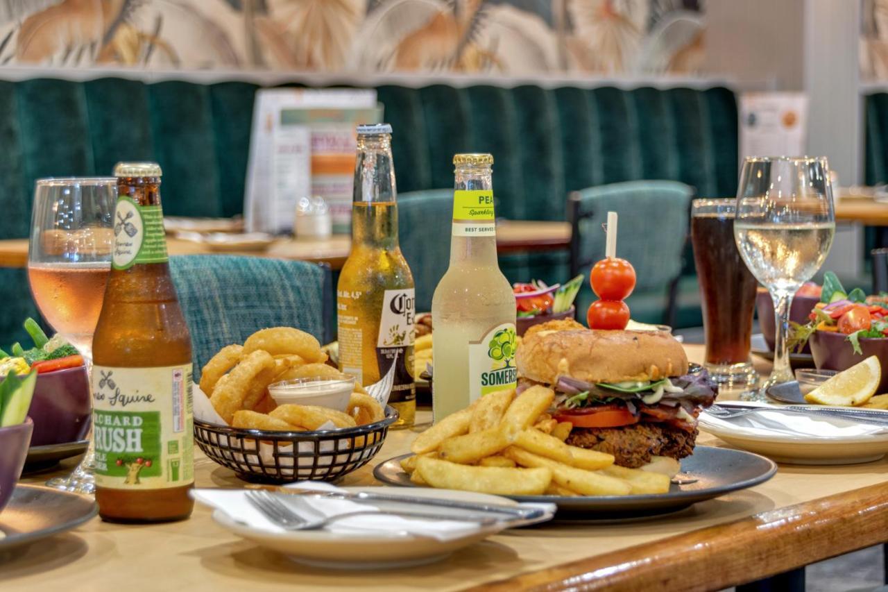 Gawler Arms Hotel エクステリア 写真